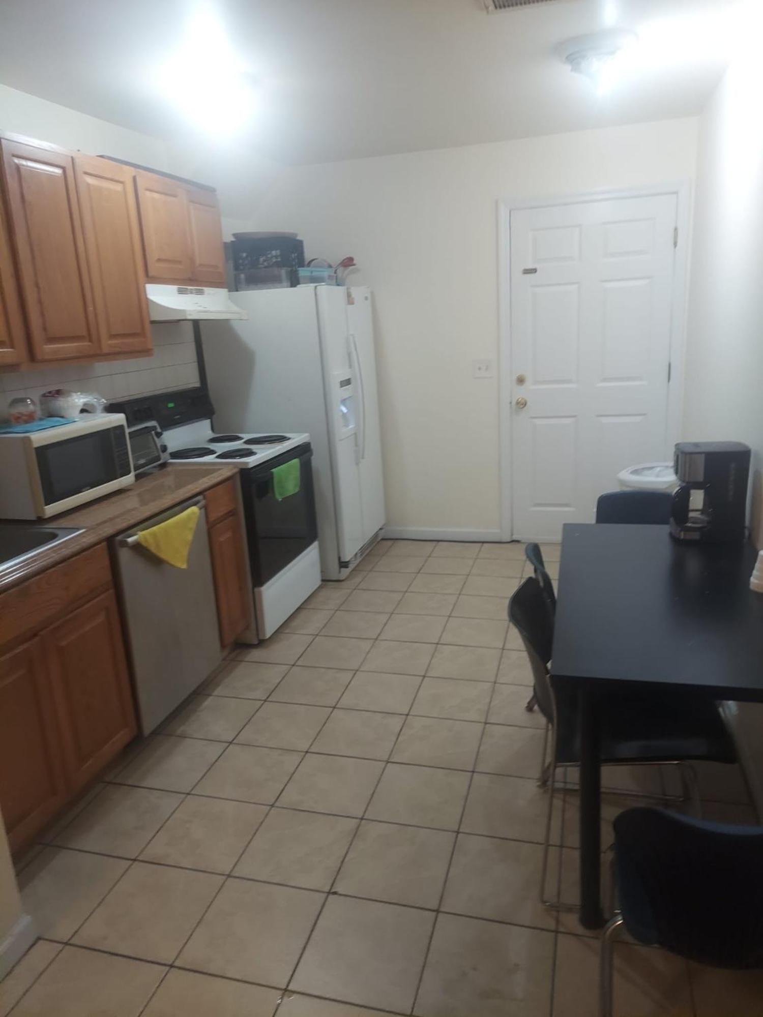 Crystal Room 1 Guest House Near 12Mins To Ewr Airport / Prudential / Njit / Penn Station Newark Exteriér fotografie