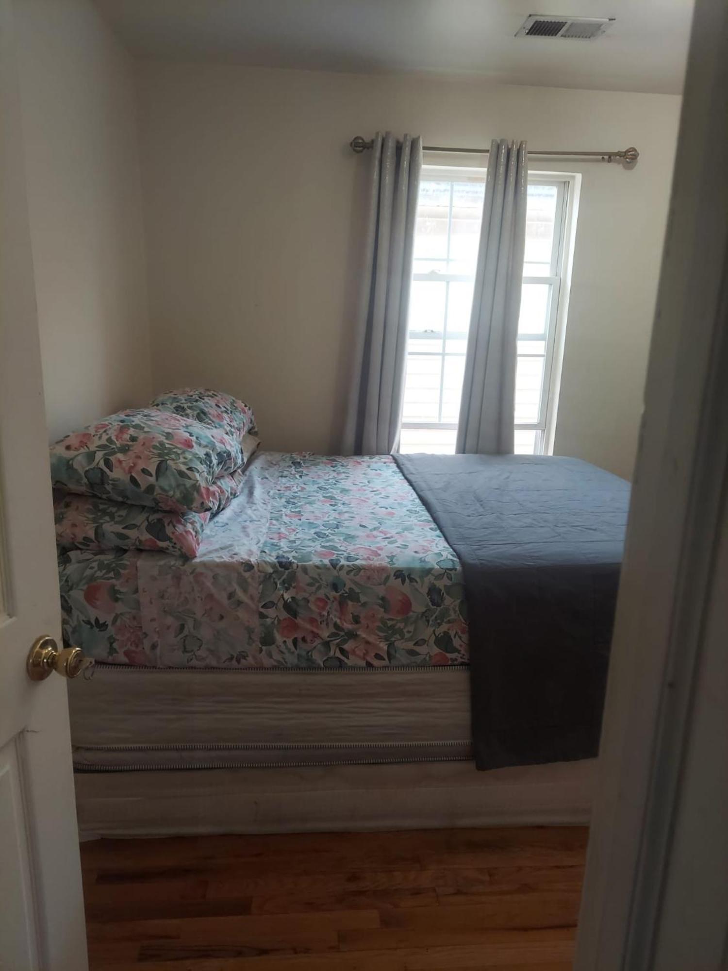 Crystal Room 1 Guest House Near 12Mins To Ewr Airport / Prudential / Njit / Penn Station Newark Exteriér fotografie